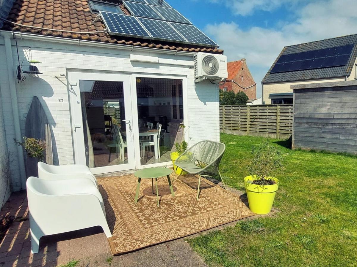 Salty - Vakantiehuisje Op De Grens Van Bredene-De Haan エクステリア 写真